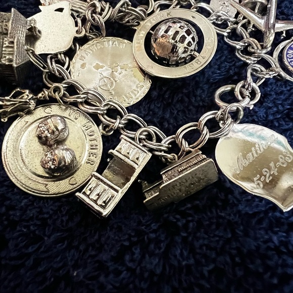 FINAL Price…..Sterling Silver Charm Bracelet A Travelers Delight - Picture 7 of 12